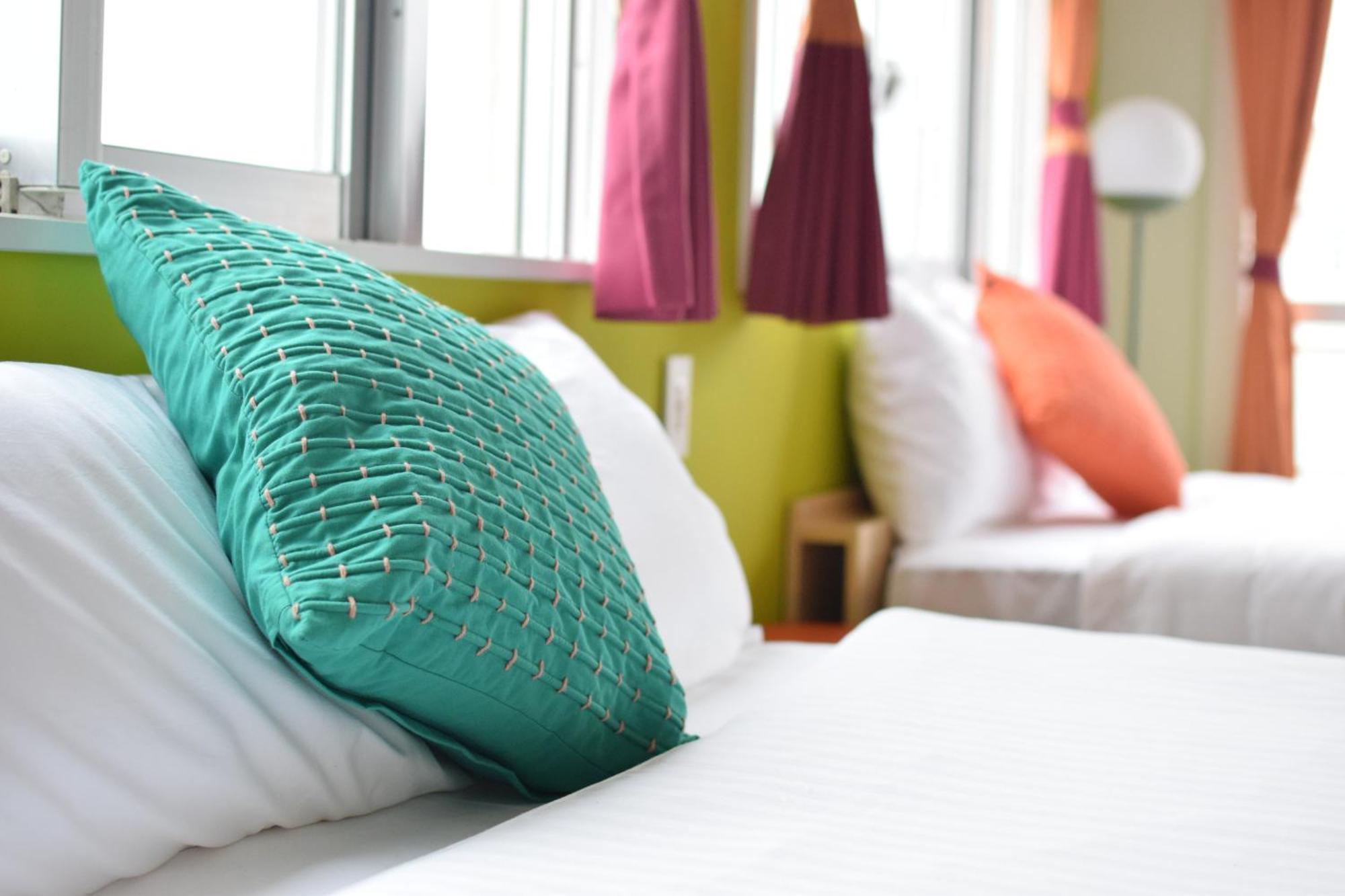 Breaky Hotel Тятан Экстерьер фото